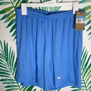 Men’s Nike Shorts Size Medium